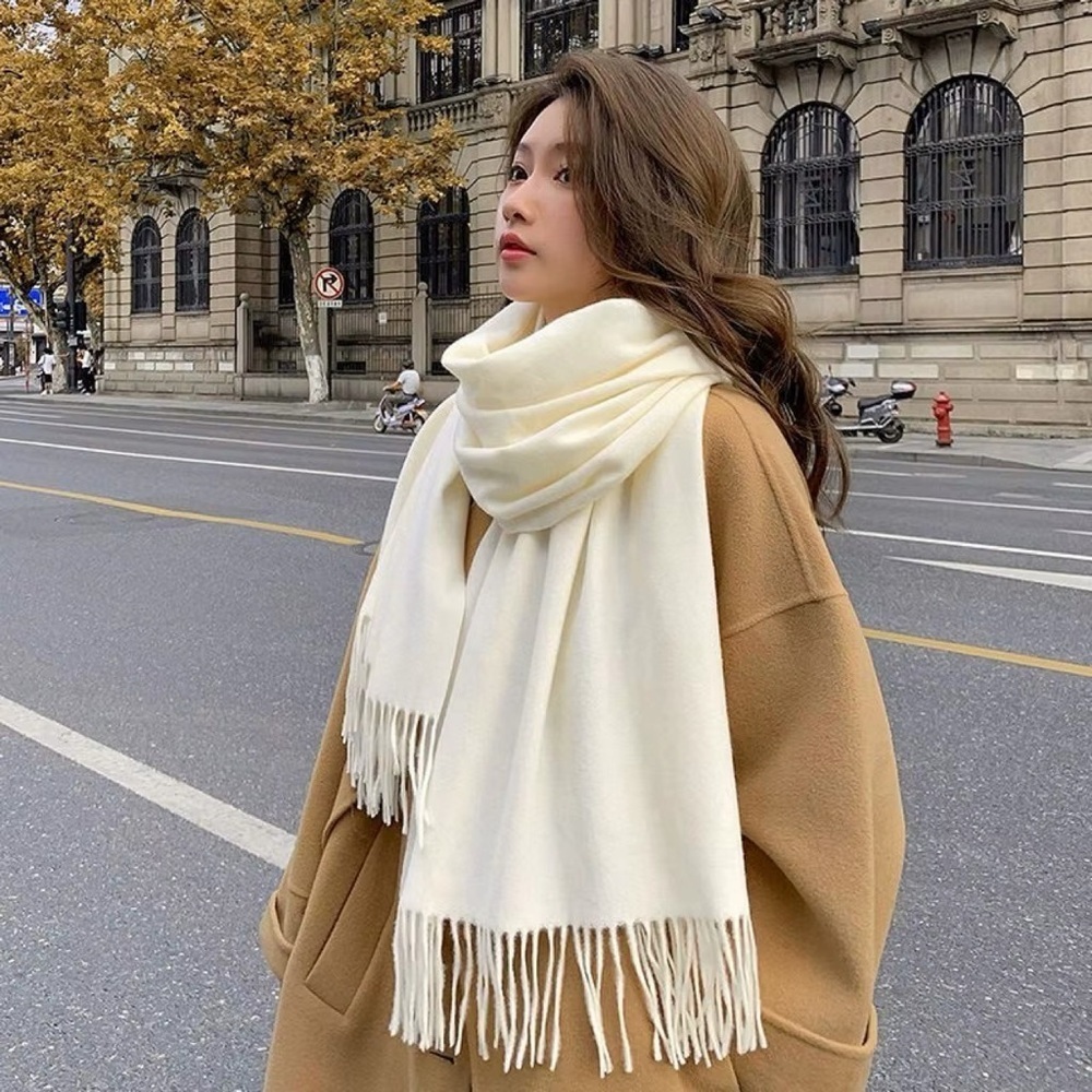 Steve Madden Womens Scarf Ivory White Mid Weight Muffler Fringe - Picture 3 of 9